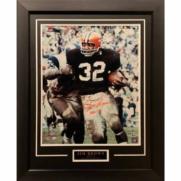 Jim Brown Cleveland Browns Hall of Fame Legend Signed with HOF 71 Inscription 16x20 Photo Framed & Matted with Black Nameplate and Beckett COA