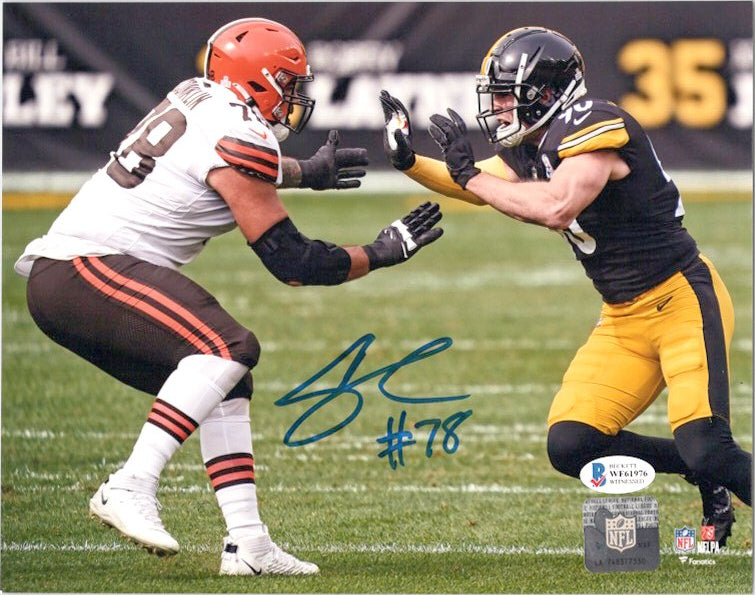 Jack Conklin Cleveland Browns Signed 8x10 Photo vs. Steelers with Beckett Witnessed COA